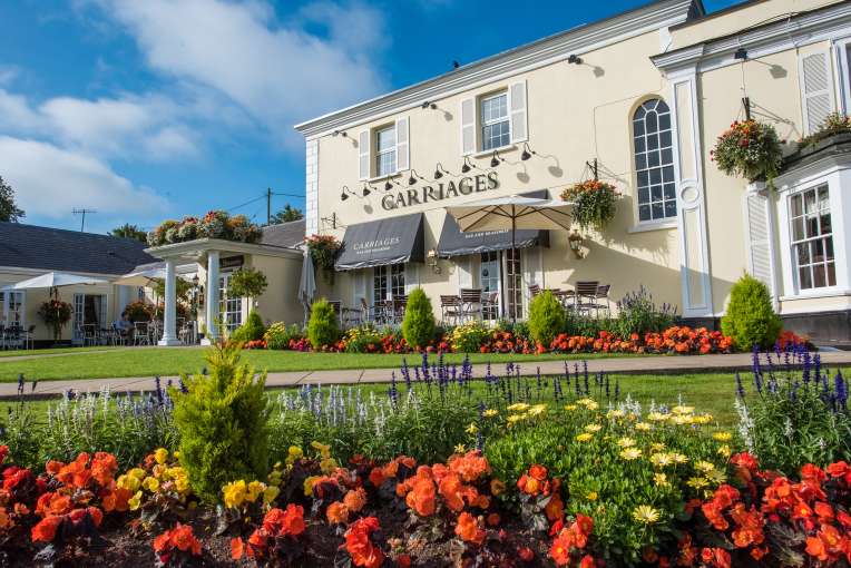 exterior shot of Carriages at devon hotel